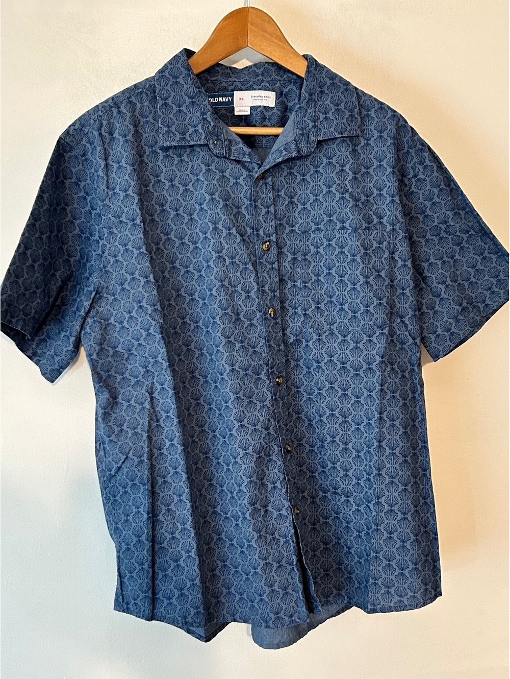Old Navy XL Everyday Shirt Regular Fit Blue-0028